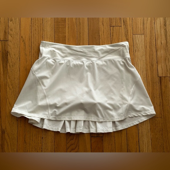Lululemon Circuit Breaker Skirt White Sz 8 - Picture 2 of 9